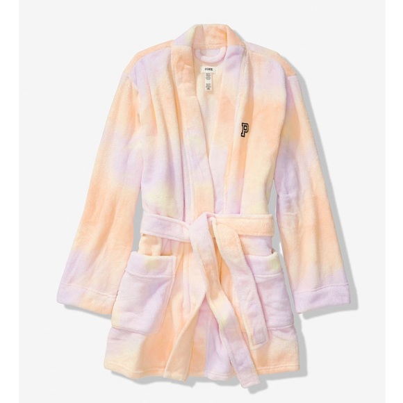 Victoria’s Secret Pink Teddy Robe - Picture 3 of 3